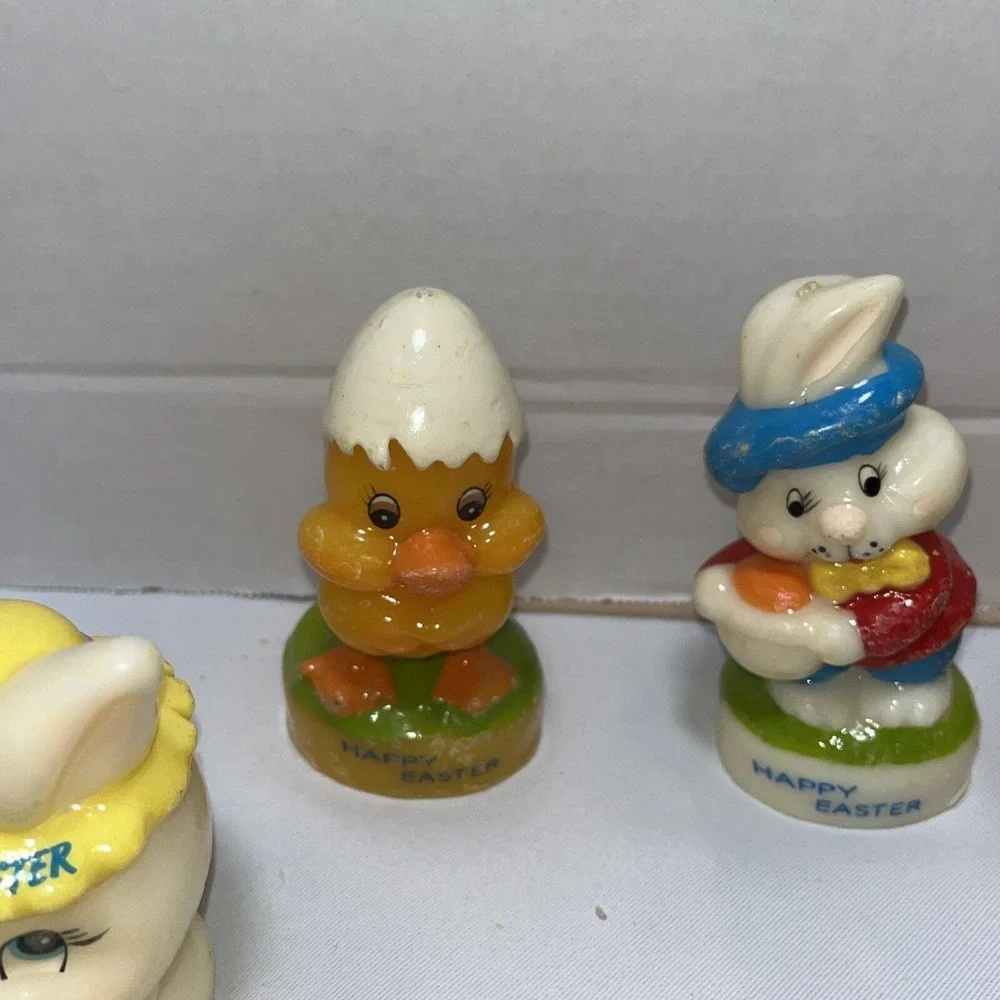 Lot‎ of 9 Vintage Russ Berrie Figural Unlit Bunny Chicks  Candles Easter